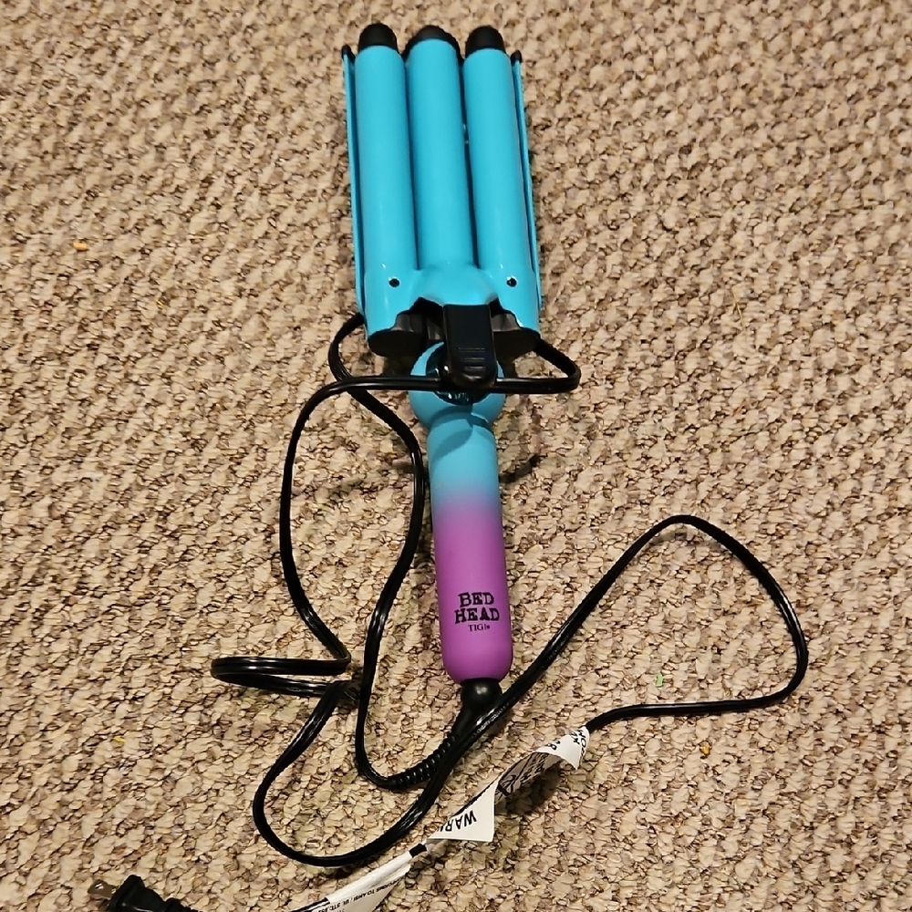 Tigi Bed Head Wave Affair Triple Barrel Waving Iron